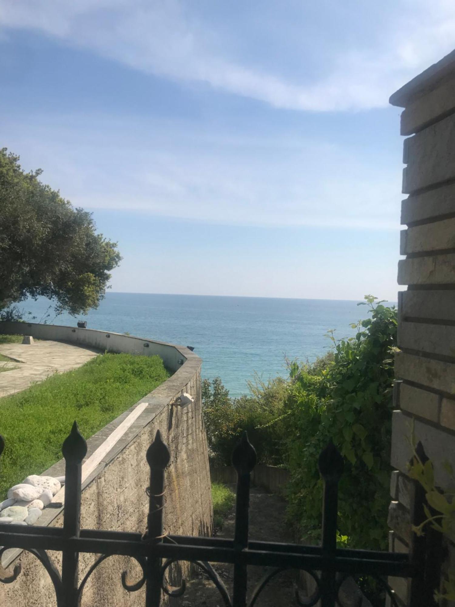 Zeusplace Seaside Home Private Beach And Parking Plaka Litochorou Exterior foto